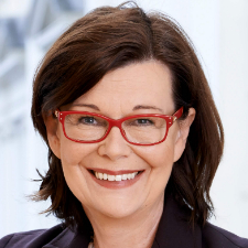 Mag. Barbara Halapier